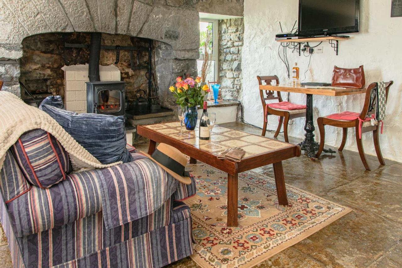 1844 Seascape Cottage Is Located On The Wild Atlantic Way Fanore Екстериор снимка