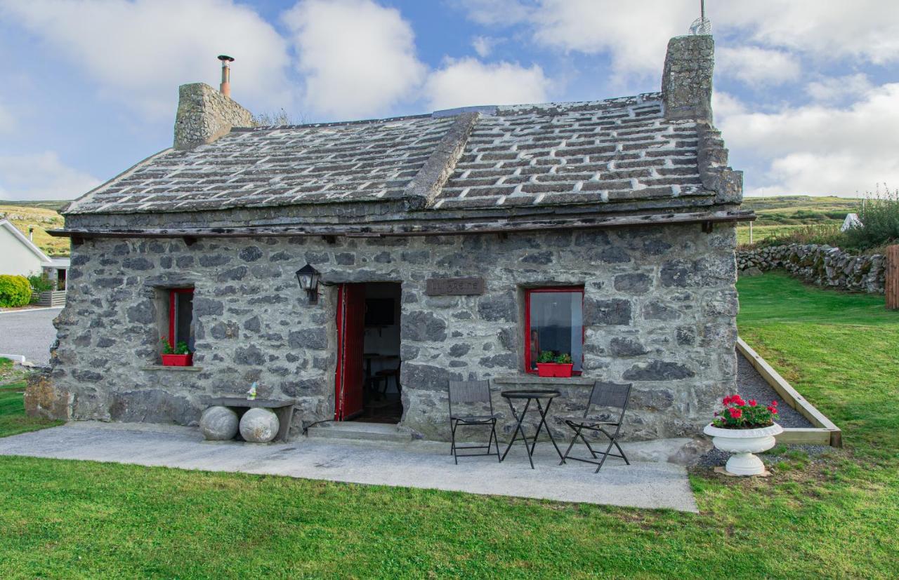 1844 Seascape Cottage Is Located On The Wild Atlantic Way Fanore Екстериор снимка