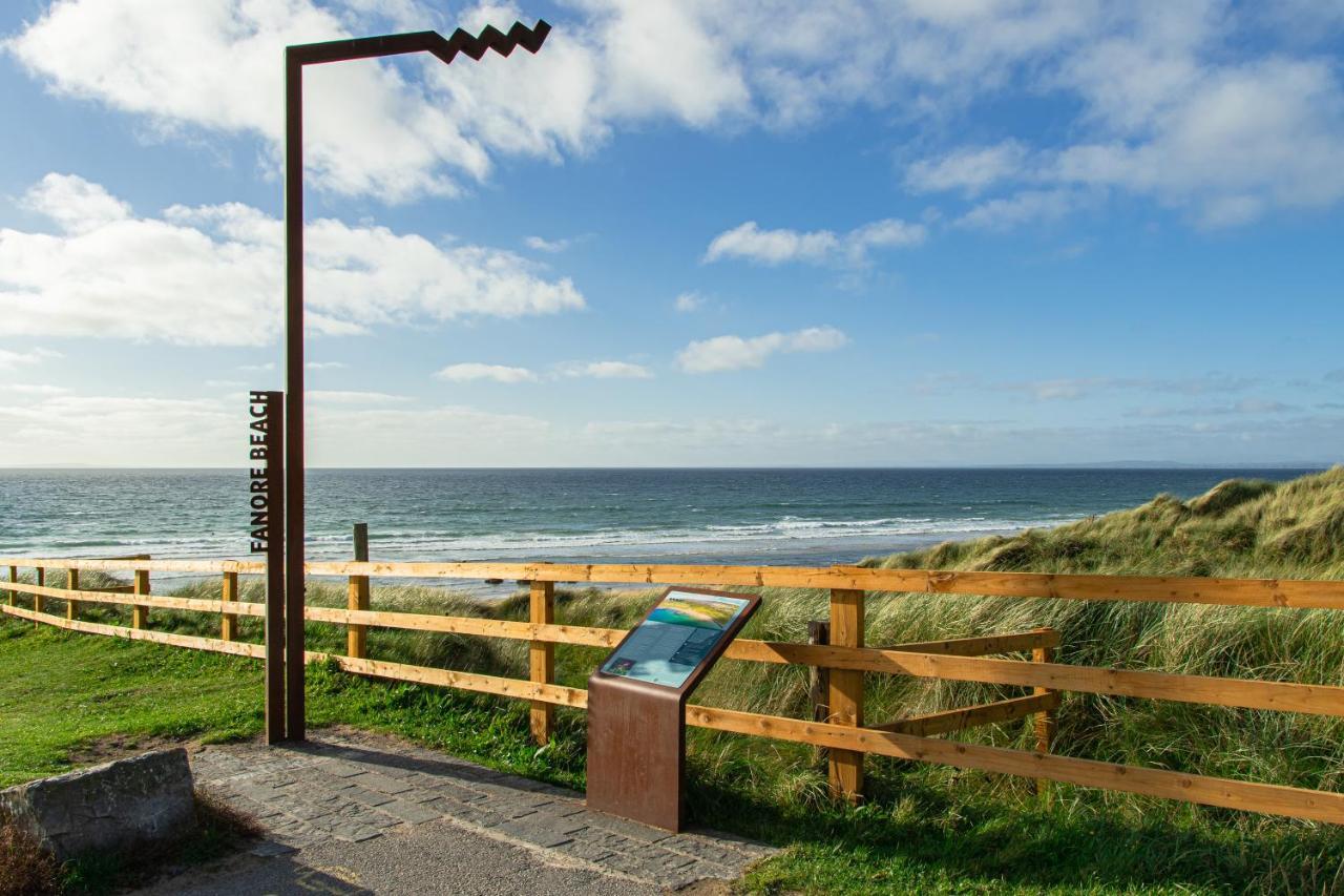 1844 Seascape Cottage Is Located On The Wild Atlantic Way Fanore Екстериор снимка